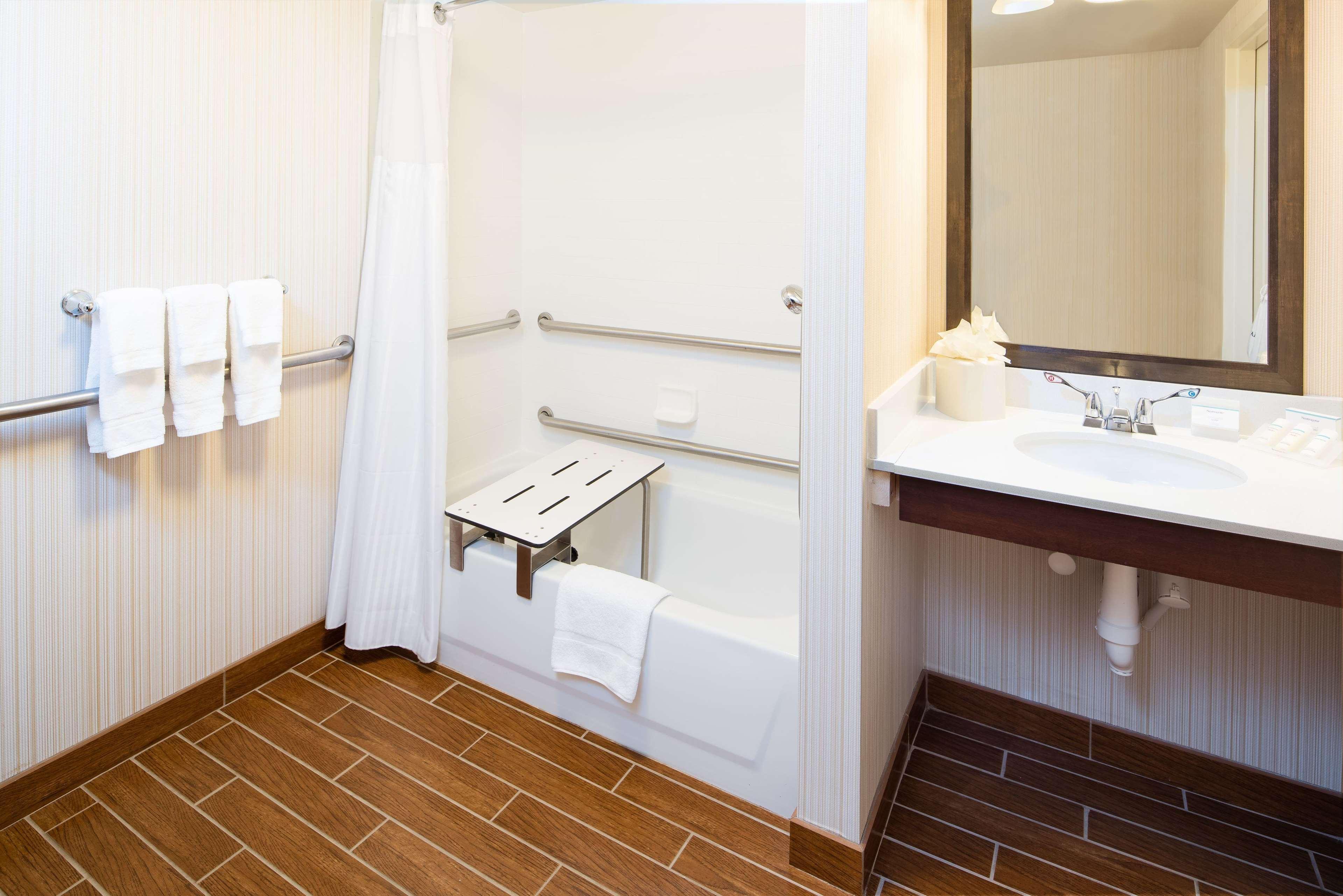 Hilton Garden Inn Portland Airport Eksteriør bilde